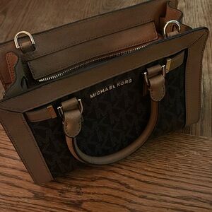 Michael Kors small satchel- no crossbody strap